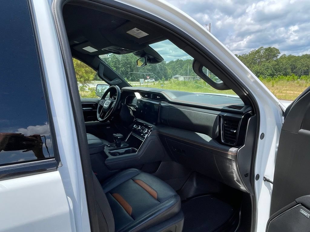 Used 2025 GMC Sierra 1500 AT4 AWD/4WD image 41
