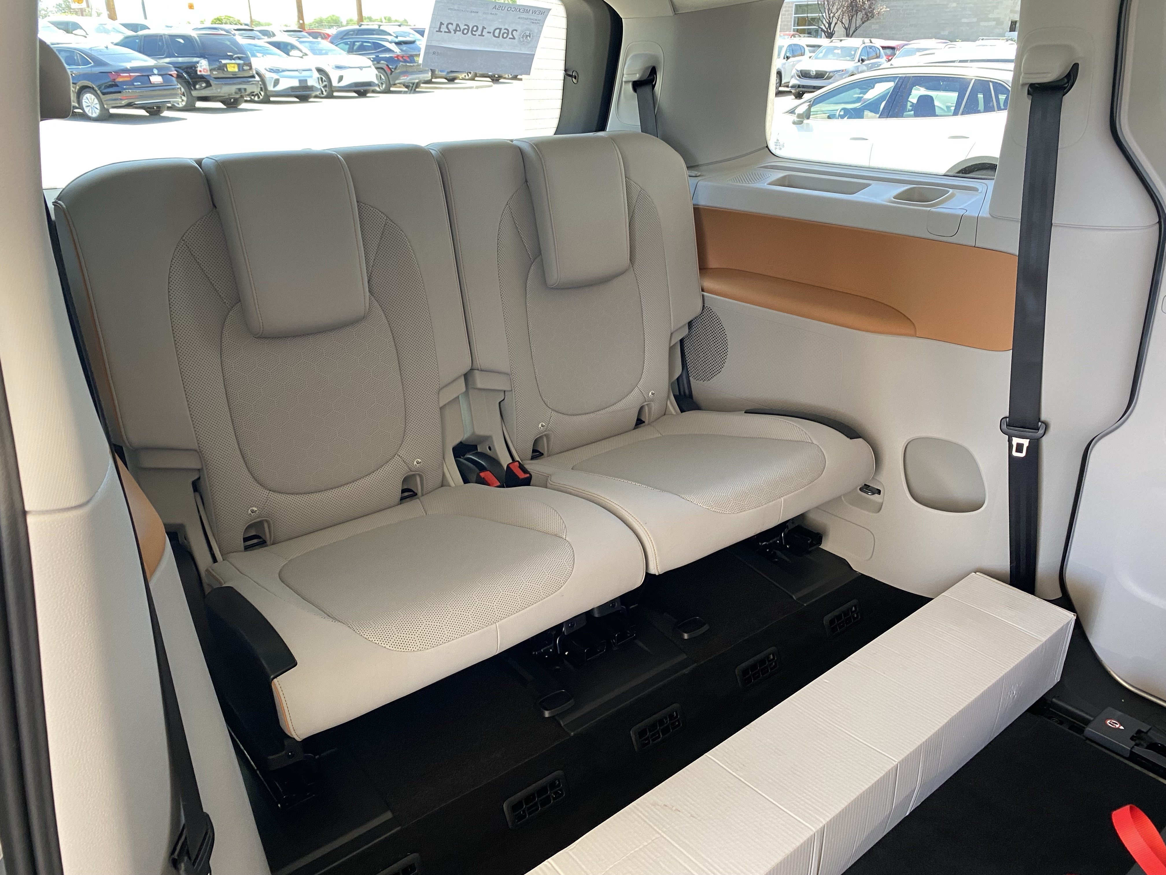 Certified 2025 Volkswagen ID. Buzz 1st Edition RWD image 40