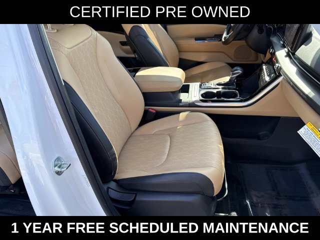Used 2024 Kia Carnival EX FWD image 9