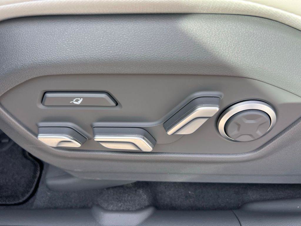 New 2026 Hyundai Santa Fe Calligraphy AWD/4WD image 21