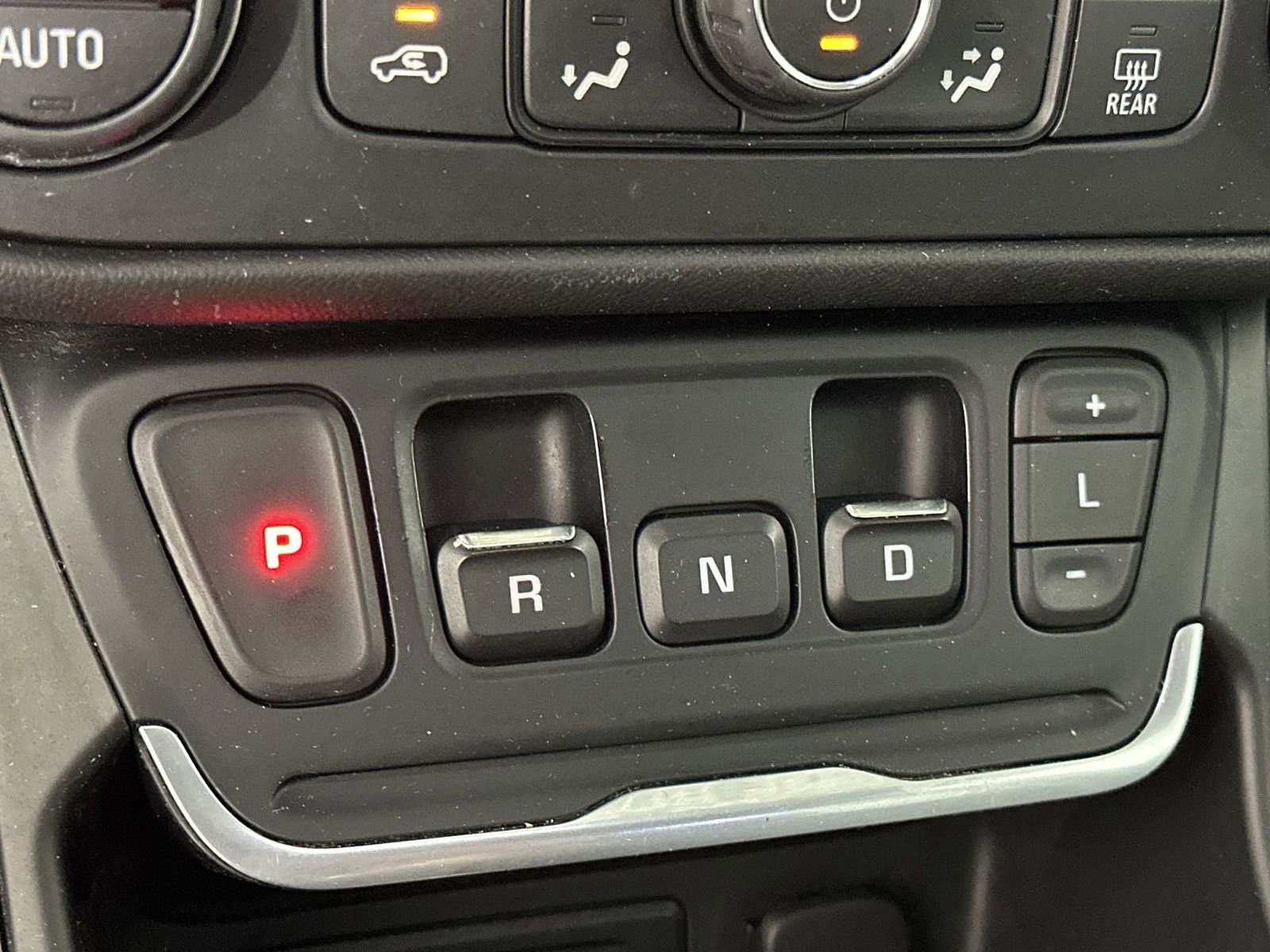 Used 2018 GMC Terrain SLT w/ Preferred Package FWD image 20