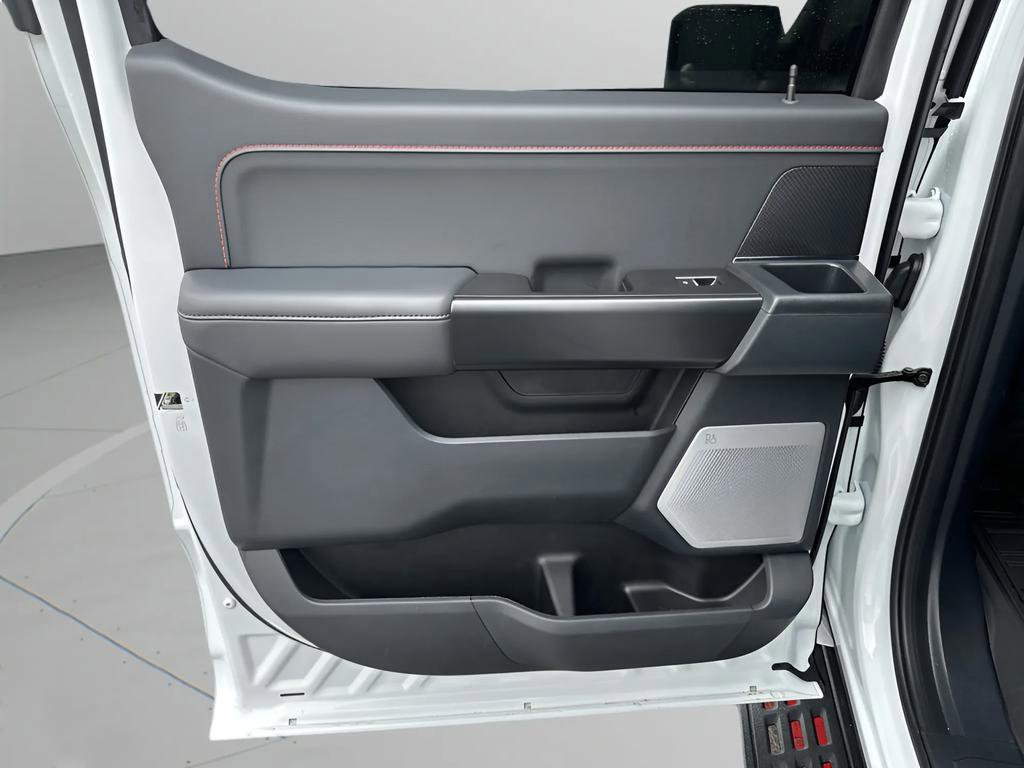 Used 2025 Ford F150 Raptor image 17