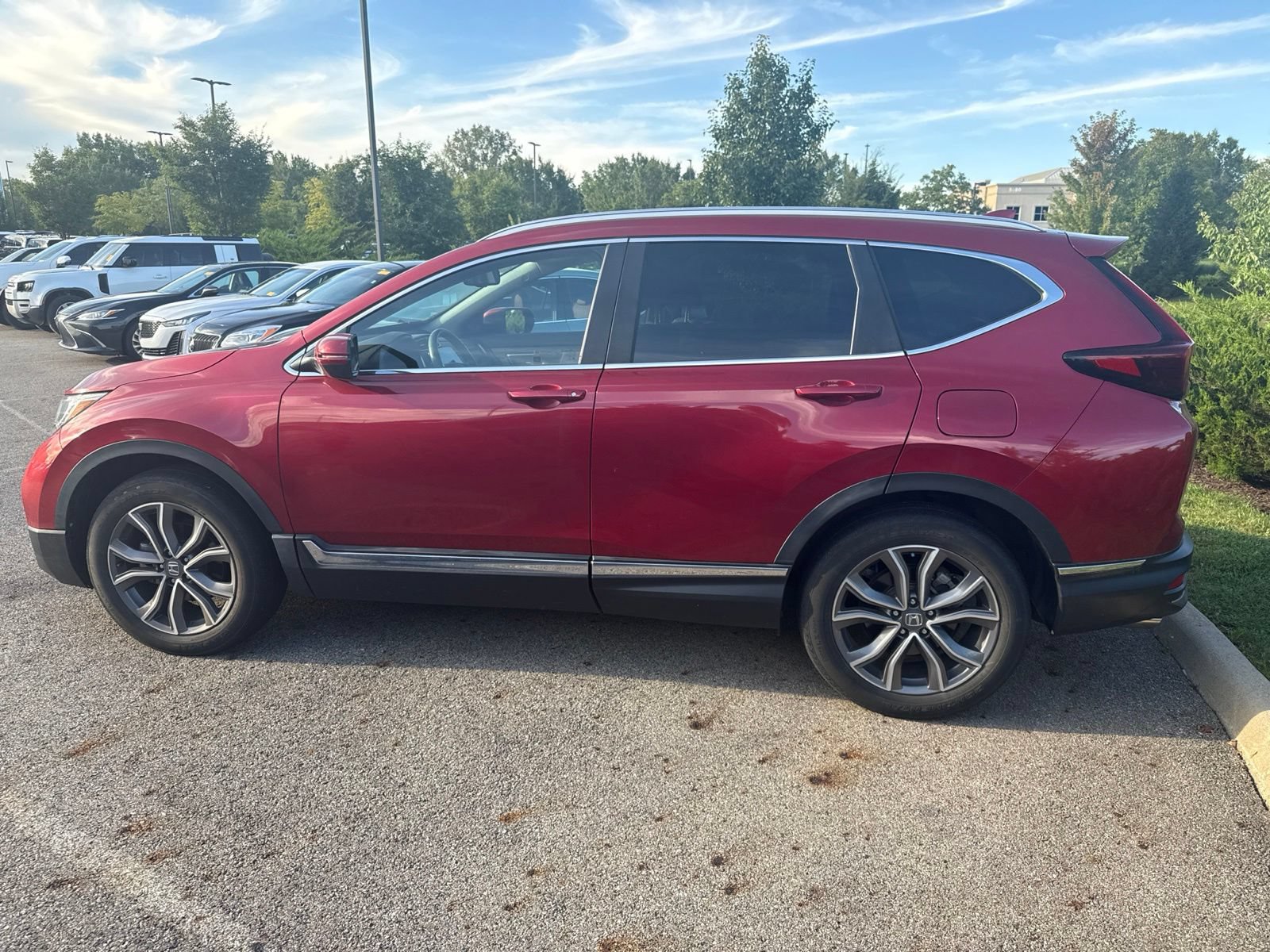 Used 2021 Honda CR-V Touring image 8