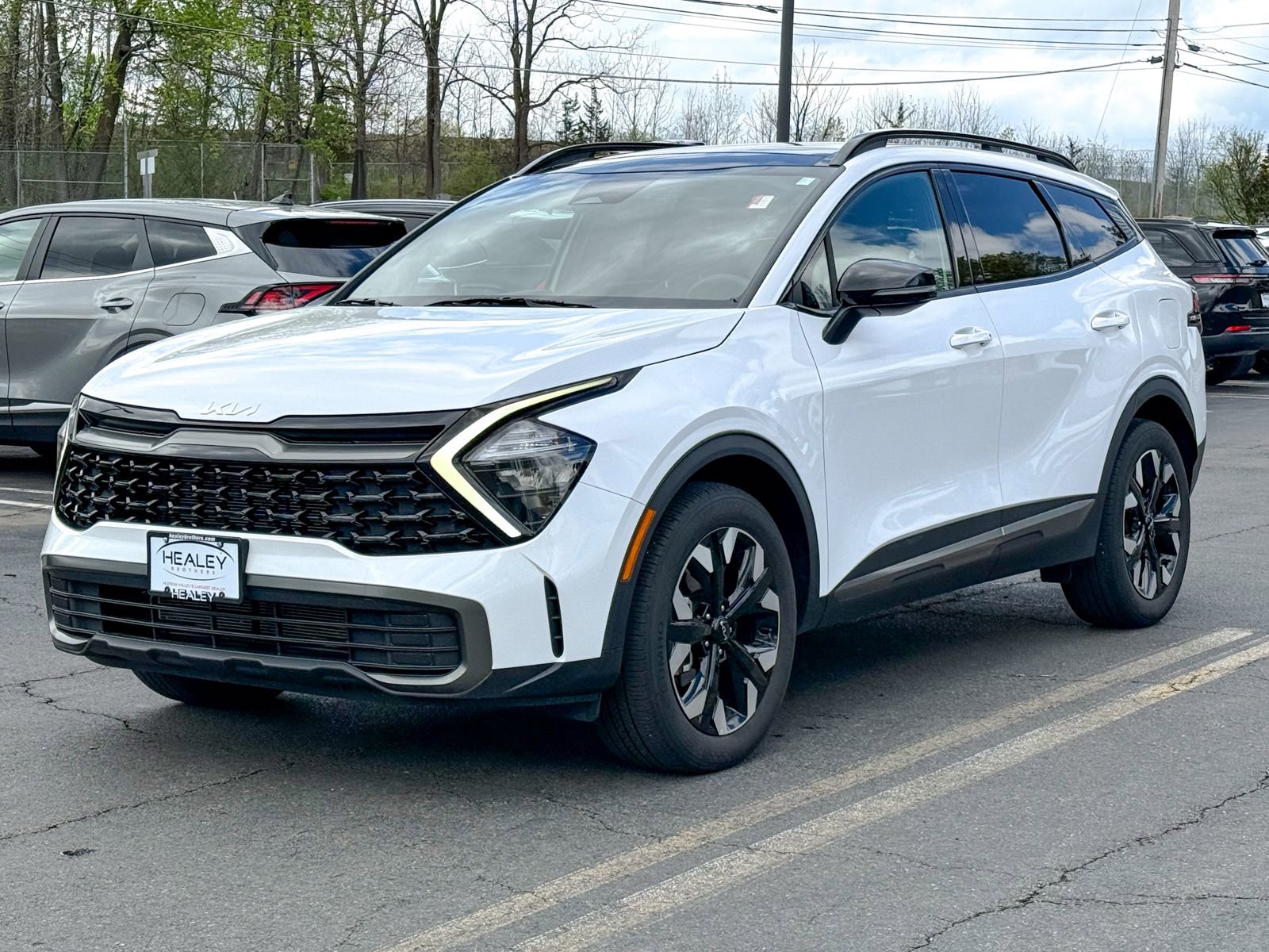 Certified 2023 Kia Sportage X-Line w/ X-Line Premium Package AWD/4WD image 3