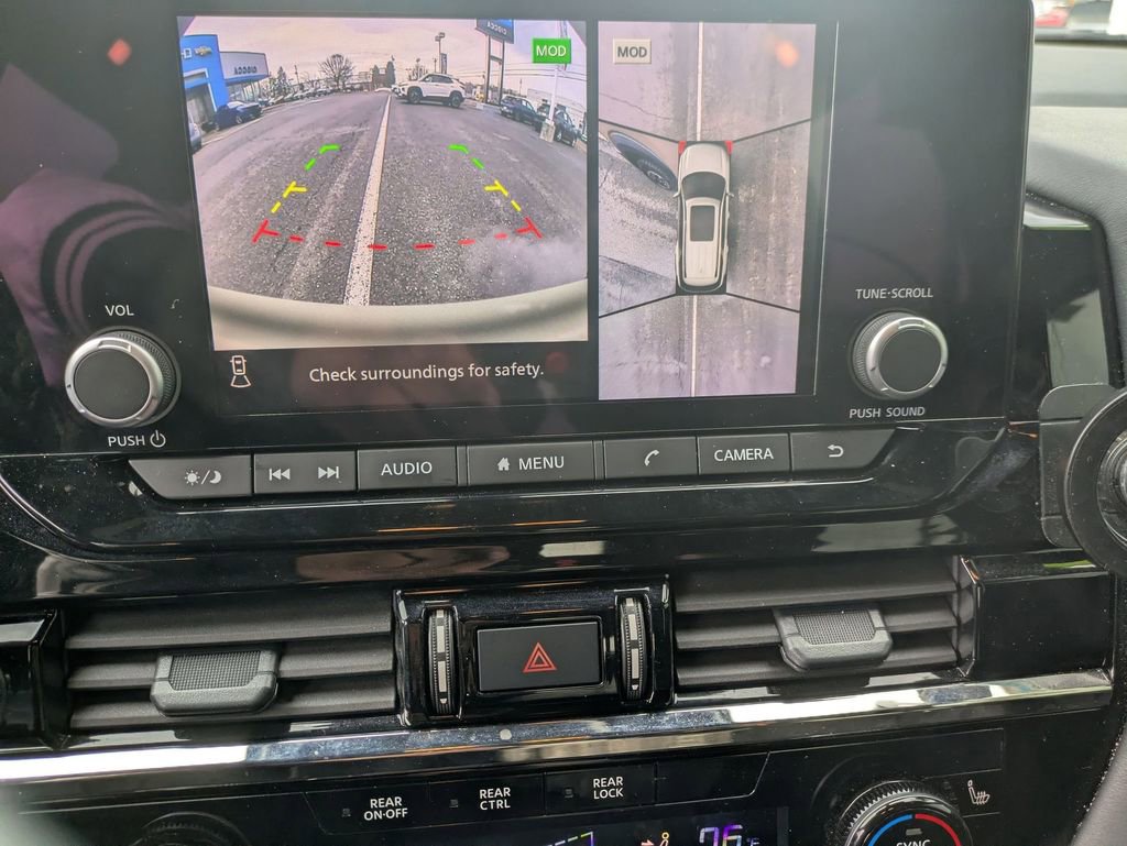 Used 2024 Nissan Pathfinder Rock Creek image 17