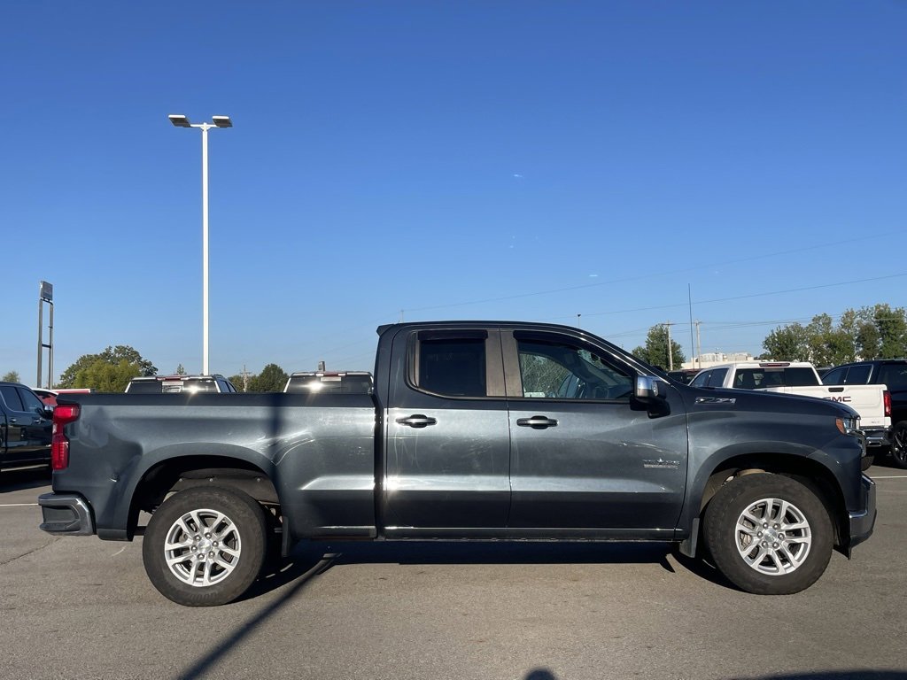 Used 2019 Chevrolet Silverado 1500 LT w/ Texas Edition image 8