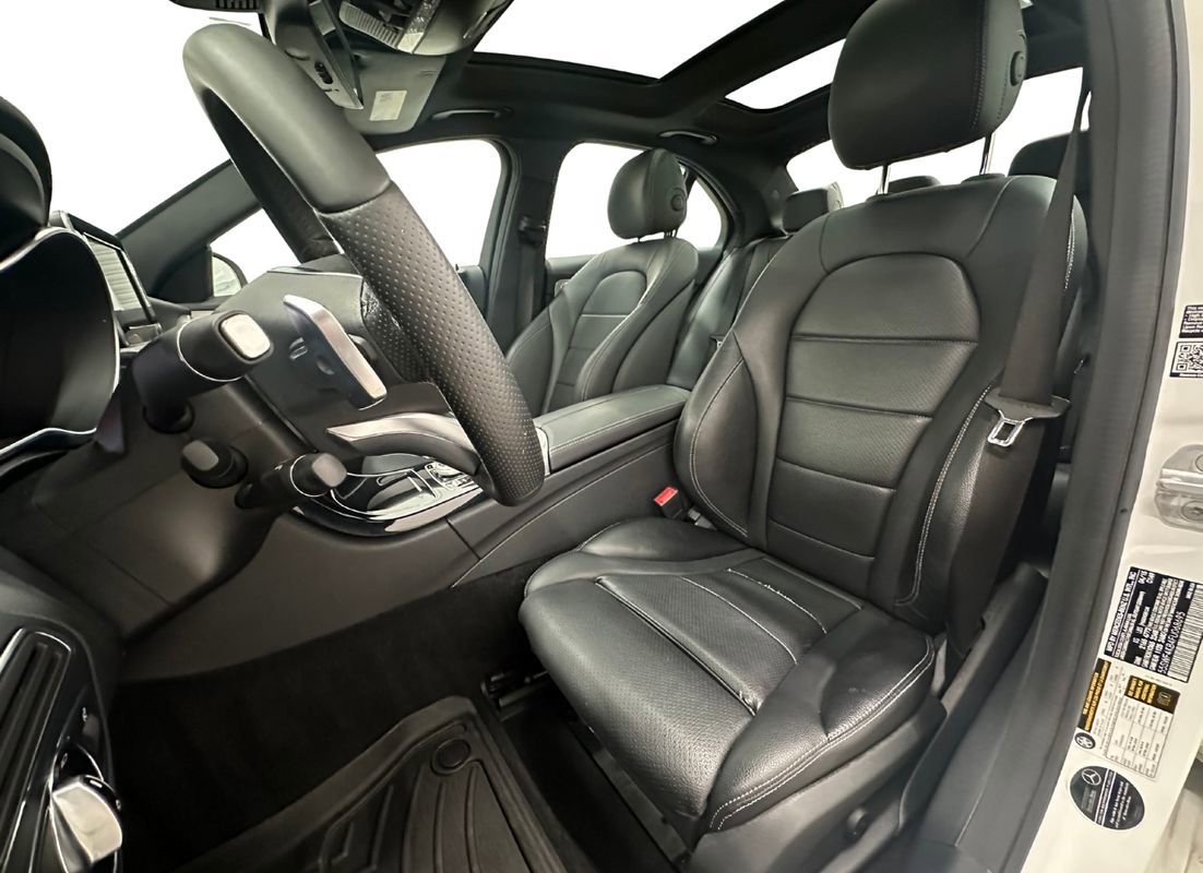 Used 2015 Mercedes-Benz C 300 4MATIC Sedan image 12