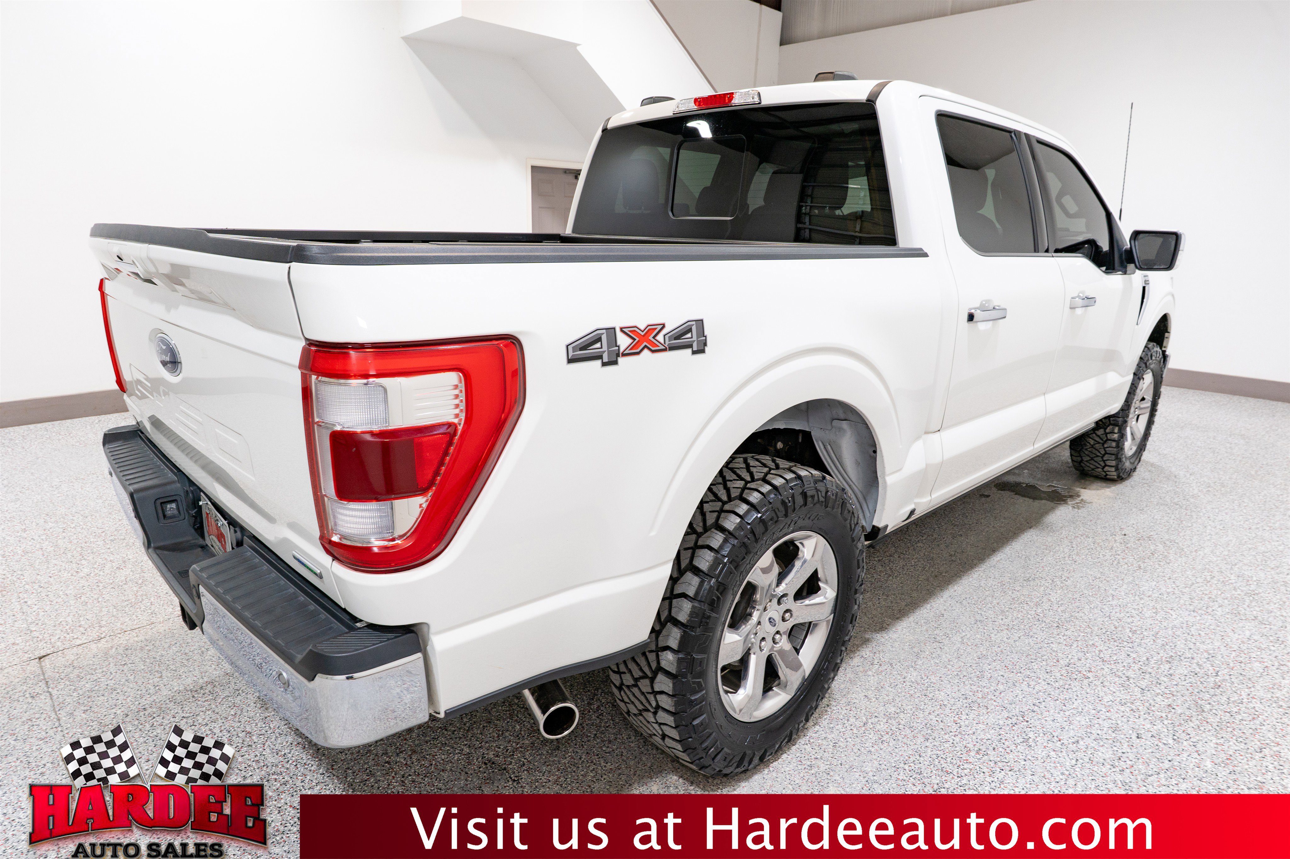 Used 2023 Ford F150 Lariat w/ Equipment Group 502A High AWD/4WD image 5