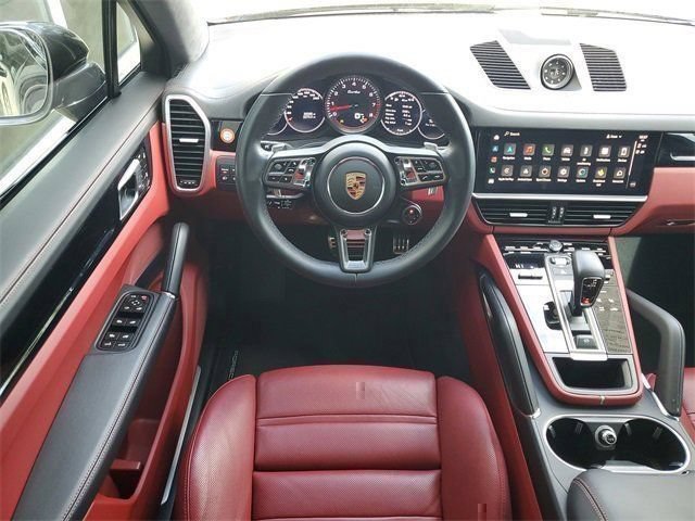 Used 2023 Porsche Cayenne Turbo AWD/4WD image 40
