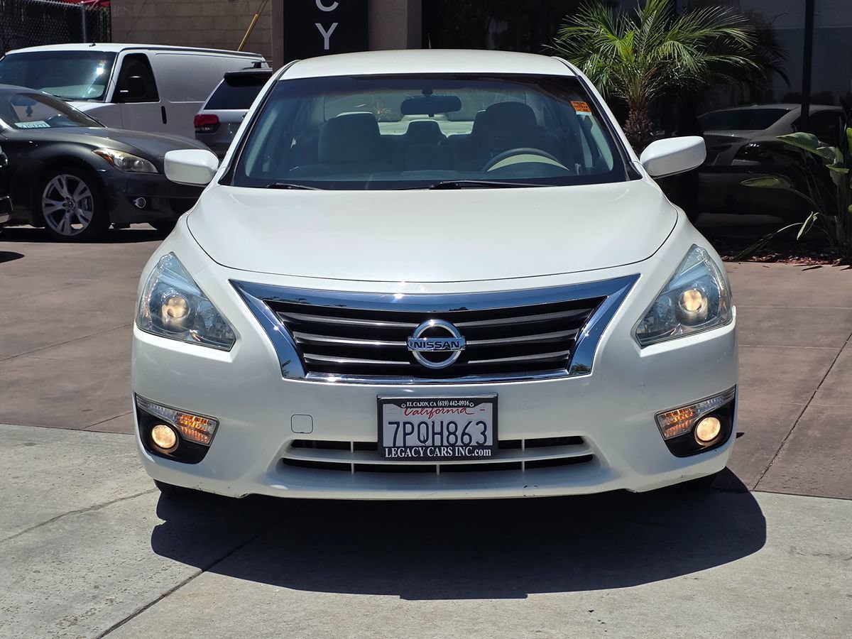 Used 2015 Nissan Altima 2.5 SV FWD image 4