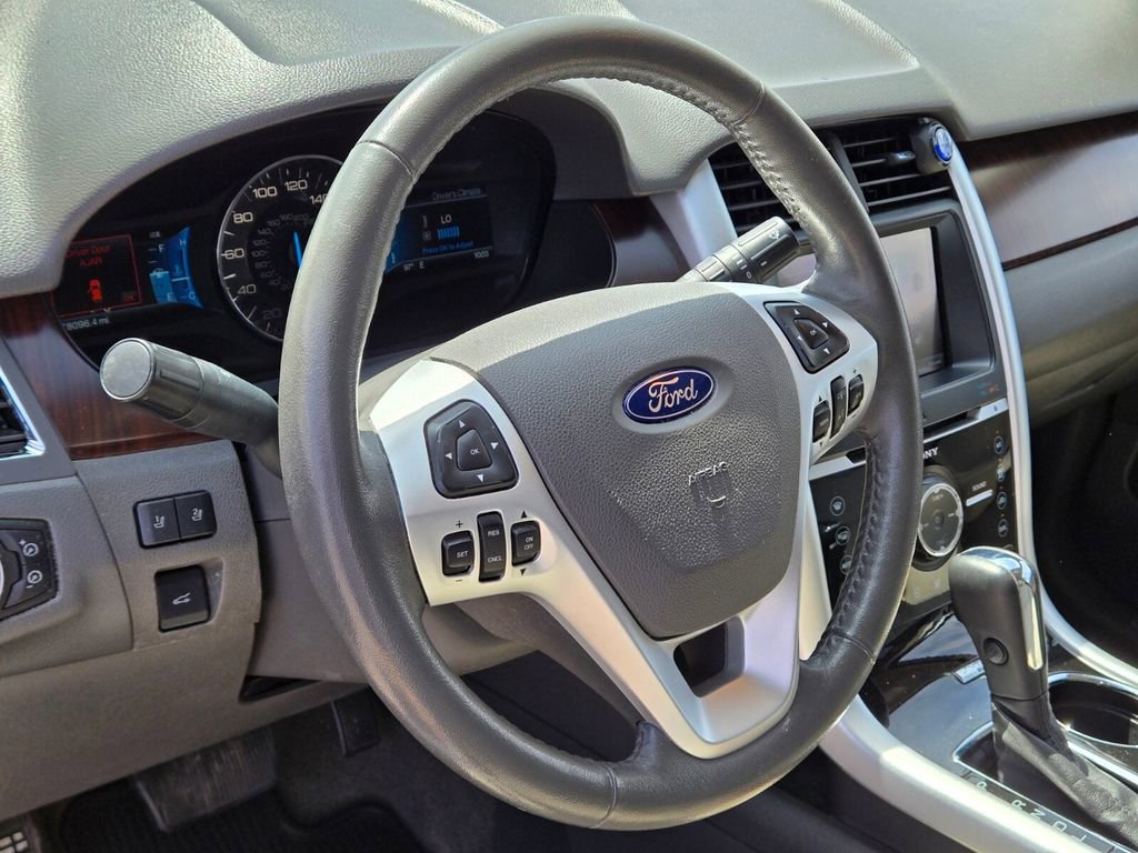 Used 2012 Ford Edge Limited w/ Driver Entry Pkg FWD image 9