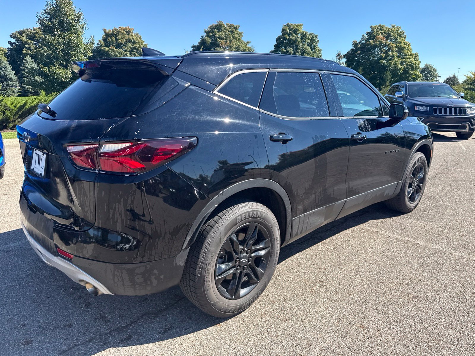Used 2022 Chevrolet Blazer LT FWD image 5
