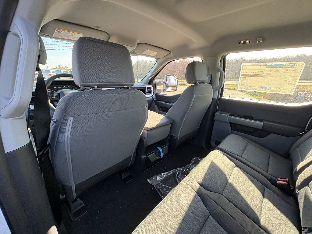 New 2026 Ford F350 XL w/ STX Appearance Package AWD/4WD image 19