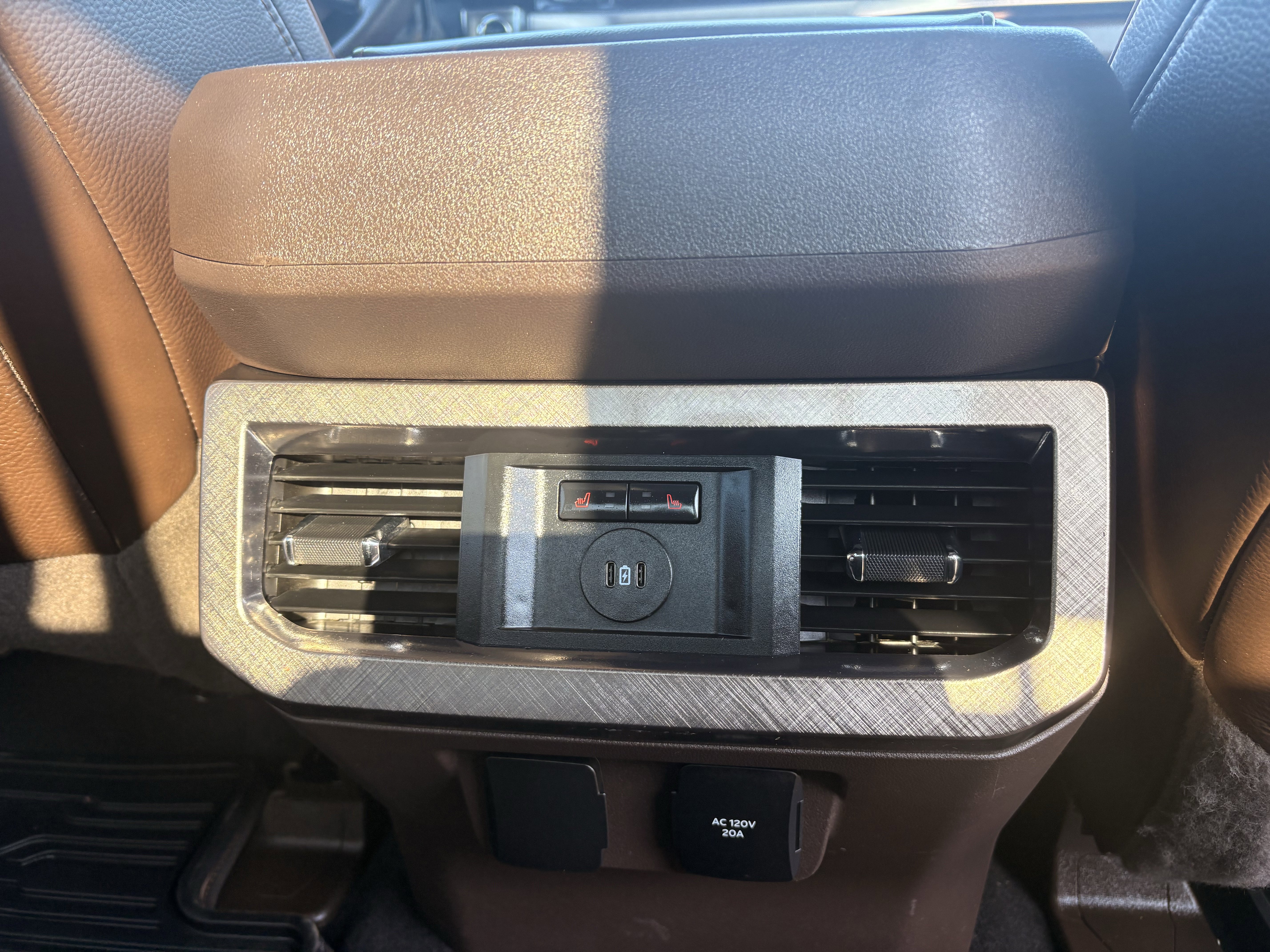 Used 2024 Ford F250 King Ranch w/ Chrome Package image 8