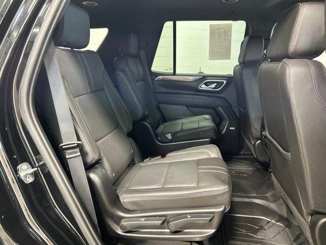 Used 2024 Chevrolet Tahoe RST w/ Luxury Package AWD/4WD image 16