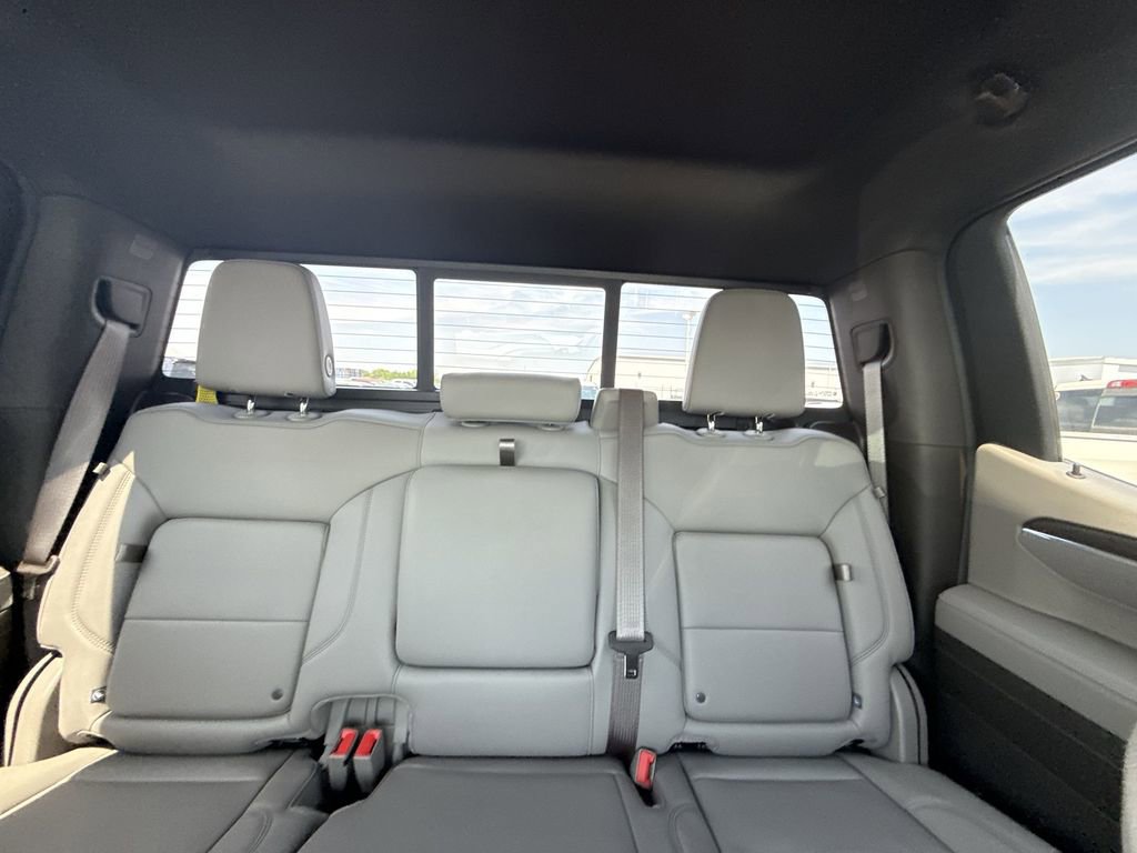 Certified 2024 GMC Sierra 1500 SLT w/ SLT Premium Plus Package image 12