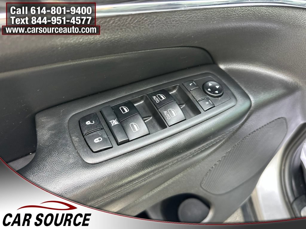 Used 2019 Jeep Grand Cherokee Limited AWD/4WD image 15