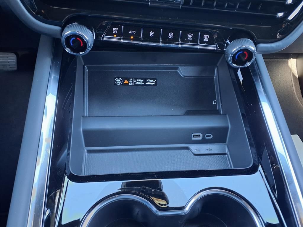 New 2026 Chevrolet Suburban High Country AWD/4WD image 22