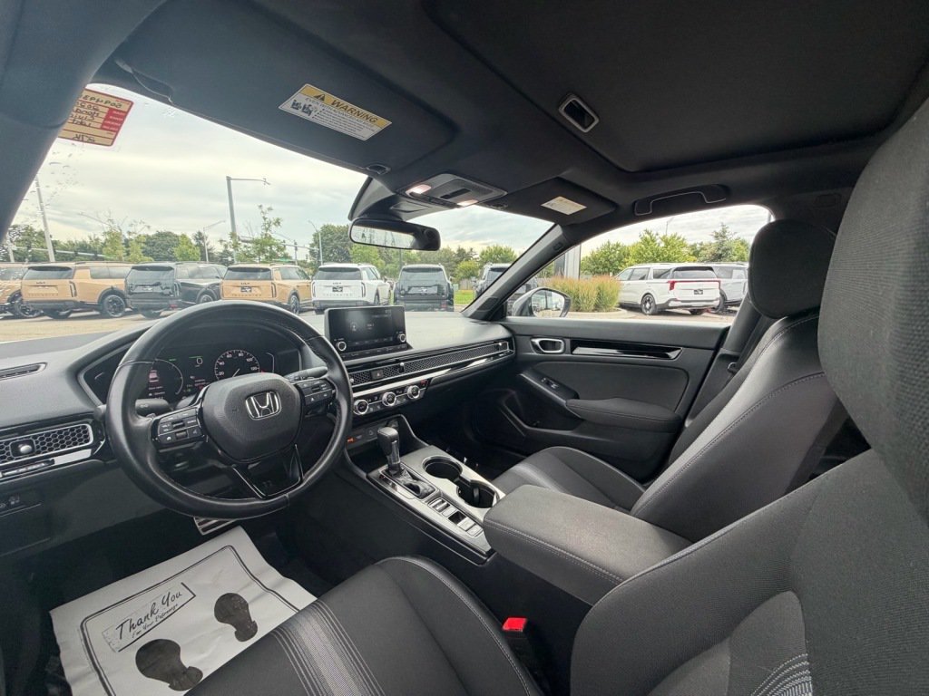 Used 2025 Honda Civic Sport image 8
