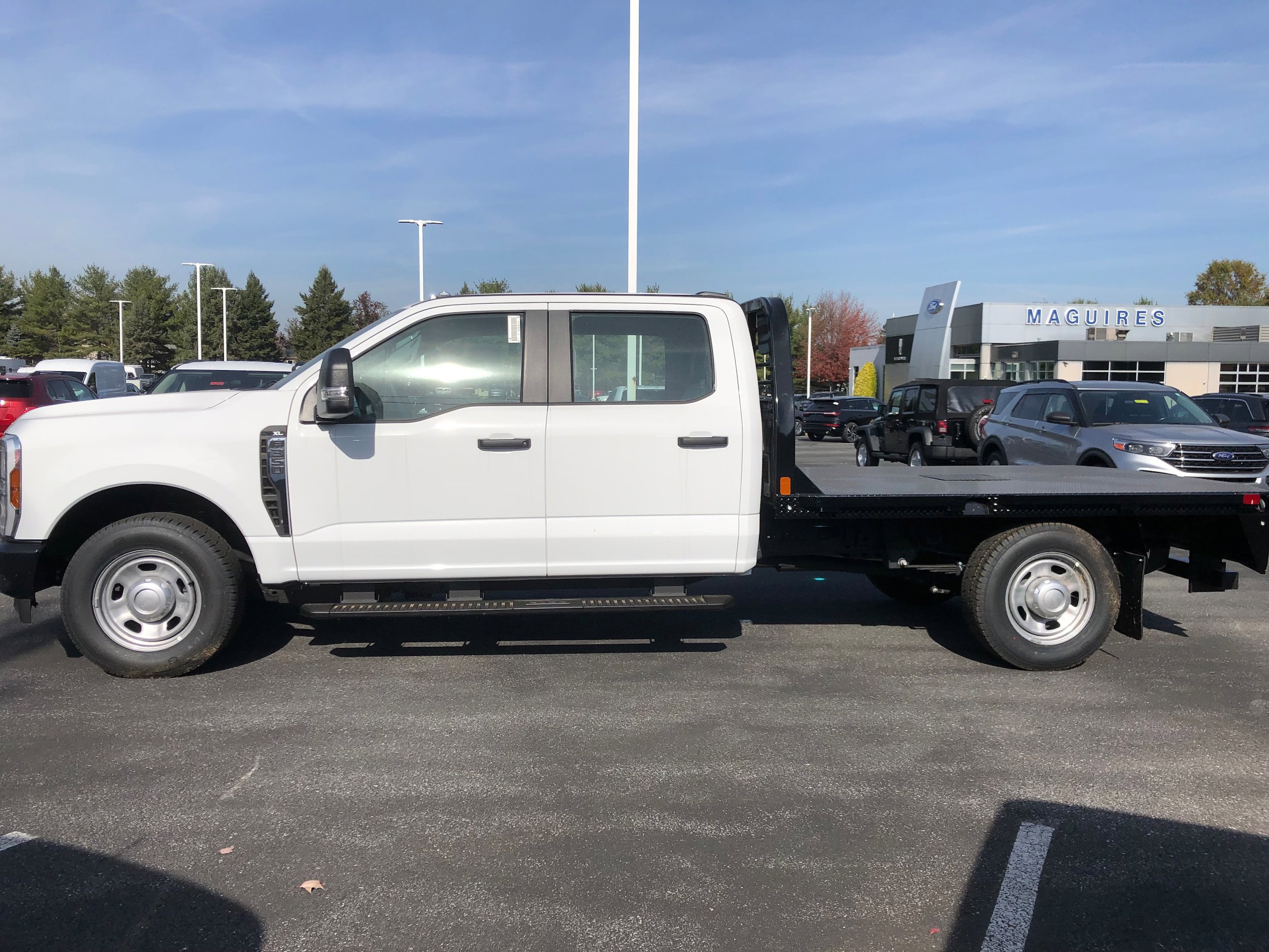 Used 2024 Ford F350 XL image 2