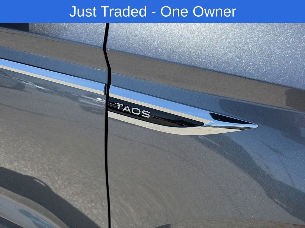 Used 2023 Volkswagen Taos SE FWD image 15