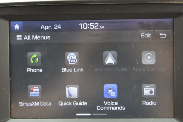 Used 2019 Hyundai Santa Fe SEL FWD image 25
