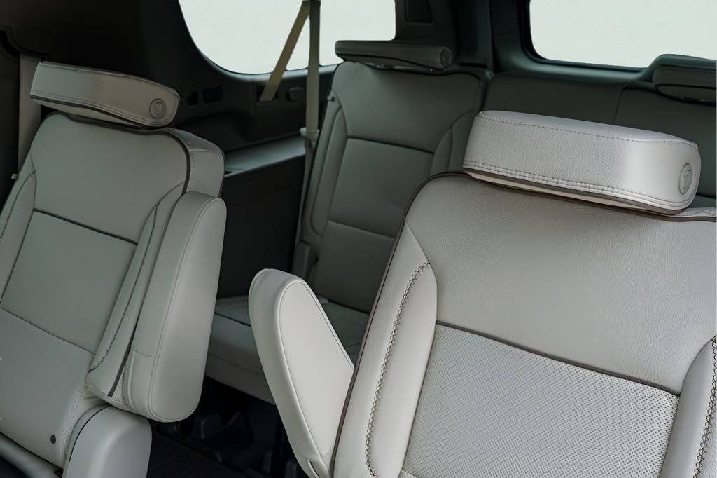 New 2026 GMC Yukon XL Denali w/ Denali Reserve Package image 20