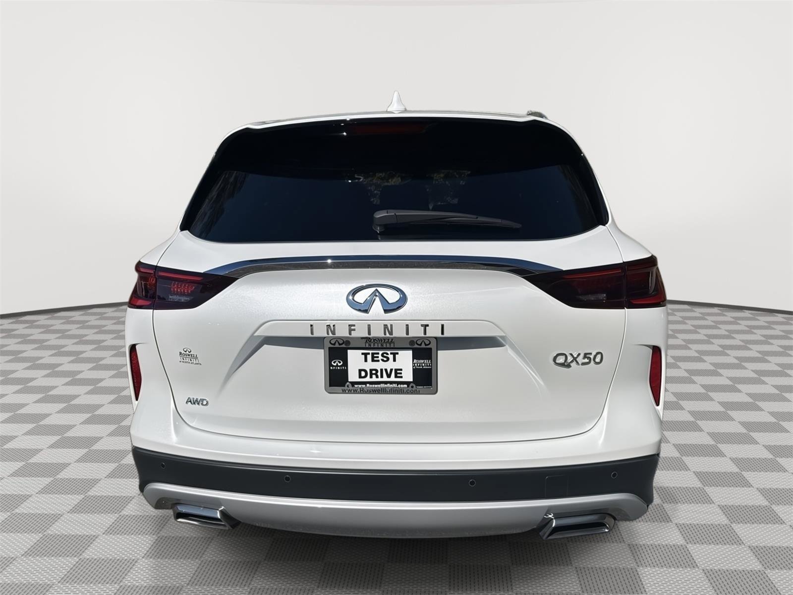 Certified 2025 INFINITI QX50 Luxe image 6