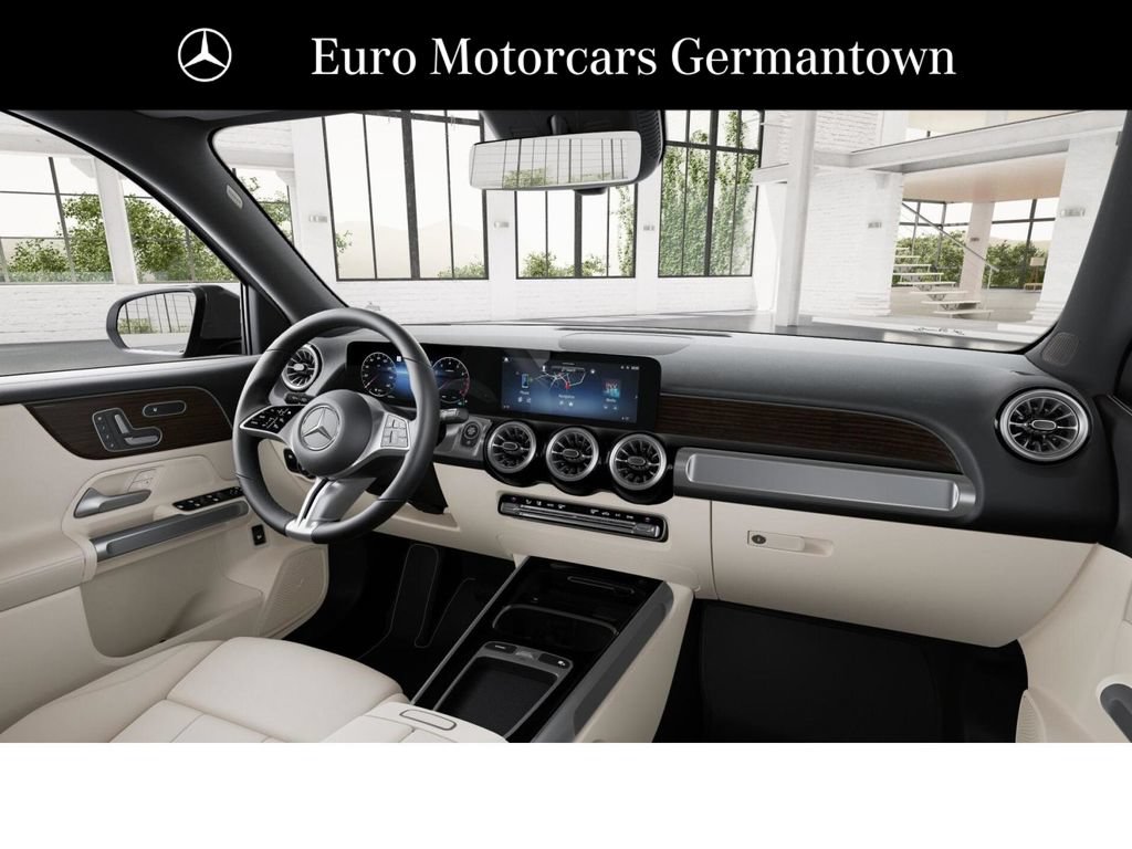 New 2026 Mercedes-Benz GLB 250 4MATIC image 6