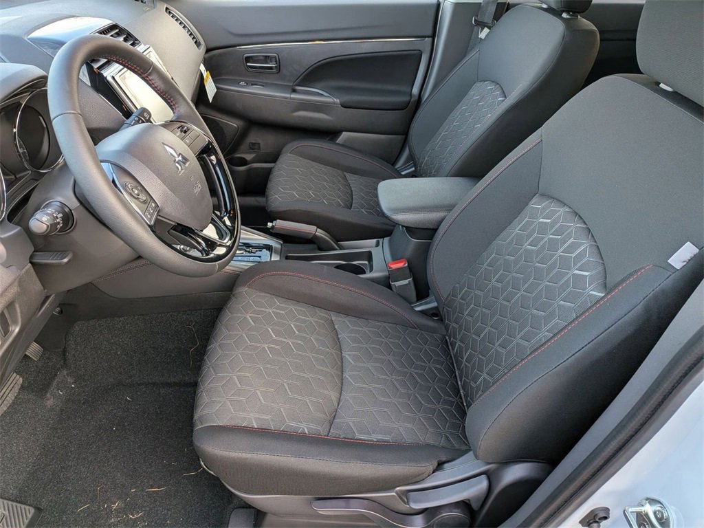 New 2025 Mitsubishi Outlander Sport LE image 11
