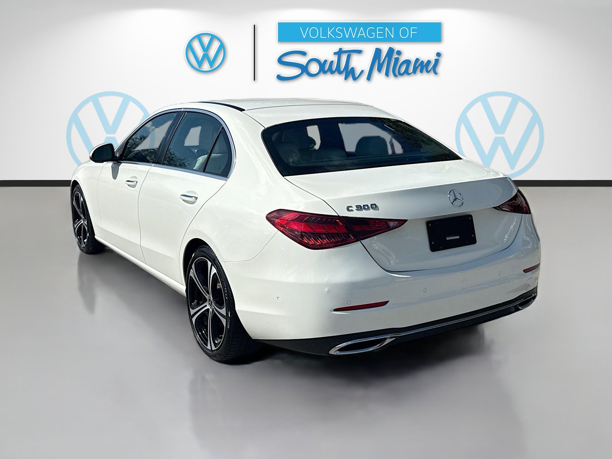 Used 2024 Mercedes-Benz C 300 Sedan image 5