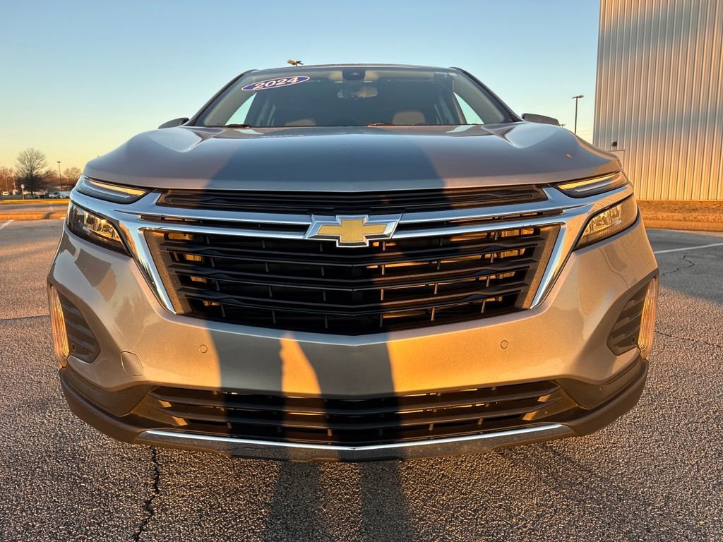 Used 2024 Chevrolet Equinox LT image 11