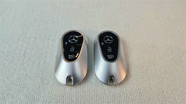 Used 2023 Mercedes-Benz EQS 450+ SUV image 63