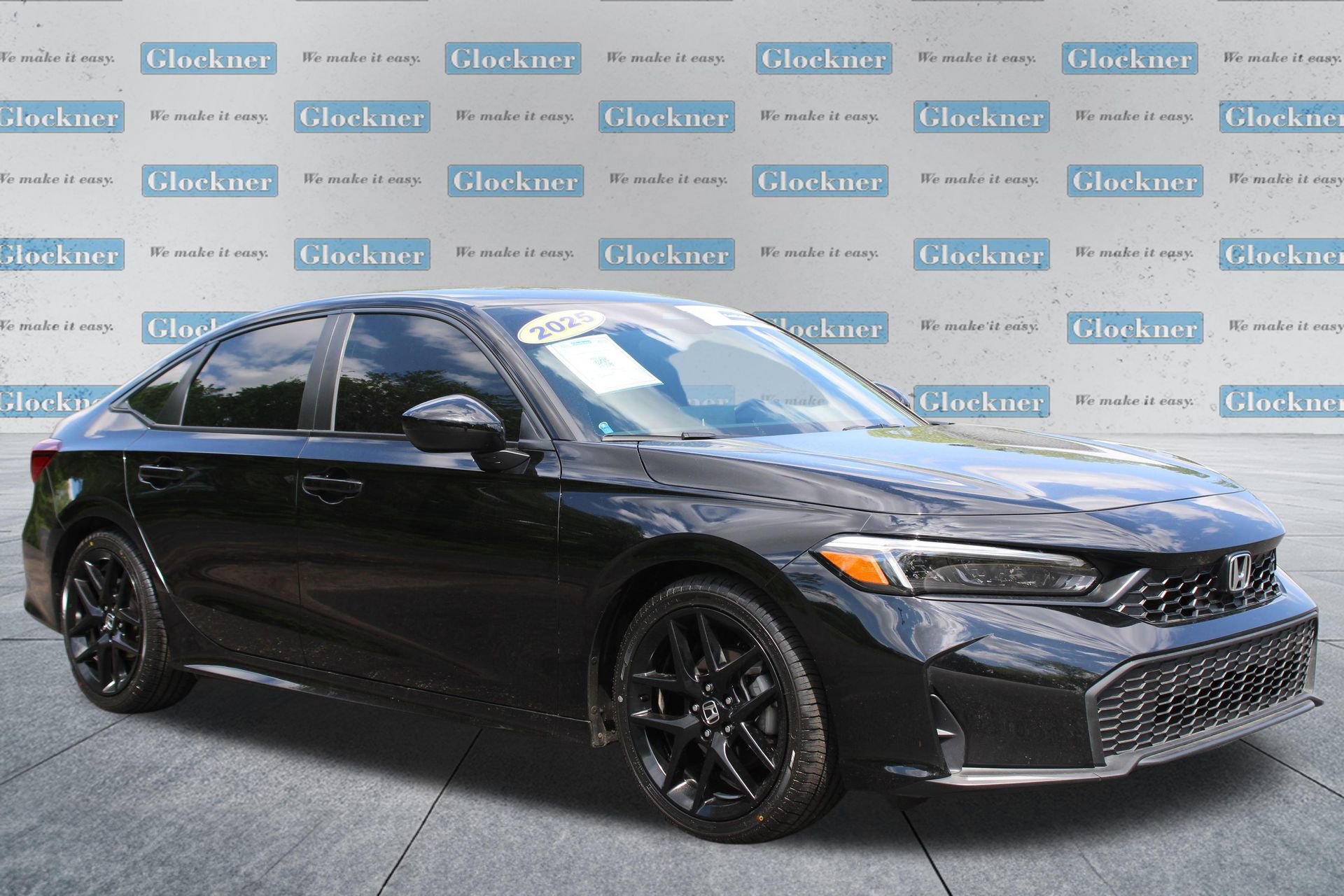 Used 2025 Honda Civic Sport image 3