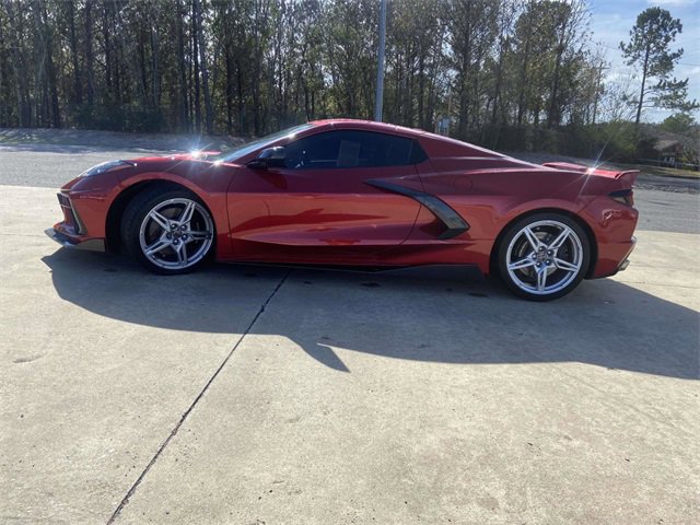Used 2021 Chevrolet Corvette Stingray w/ Z51 Performance Package image 6