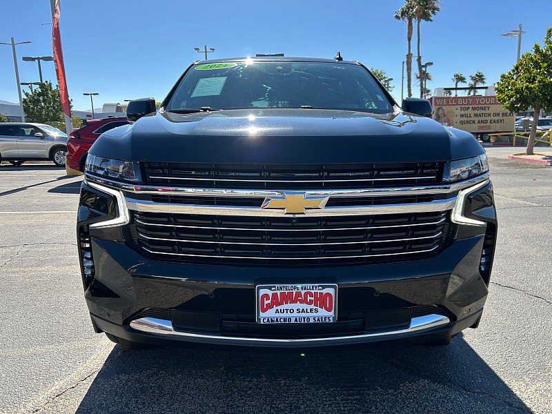 Used 2024 Chevrolet Tahoe LT w/ Luxury Package image 2