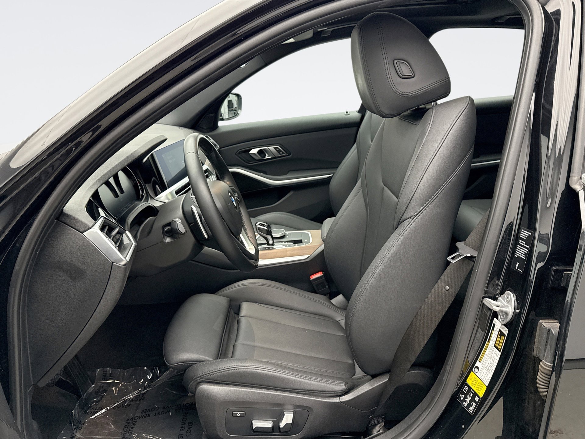 Used 2020 BMW 330i xDrive 330I NAV w/ Driving Assistance Package image 11