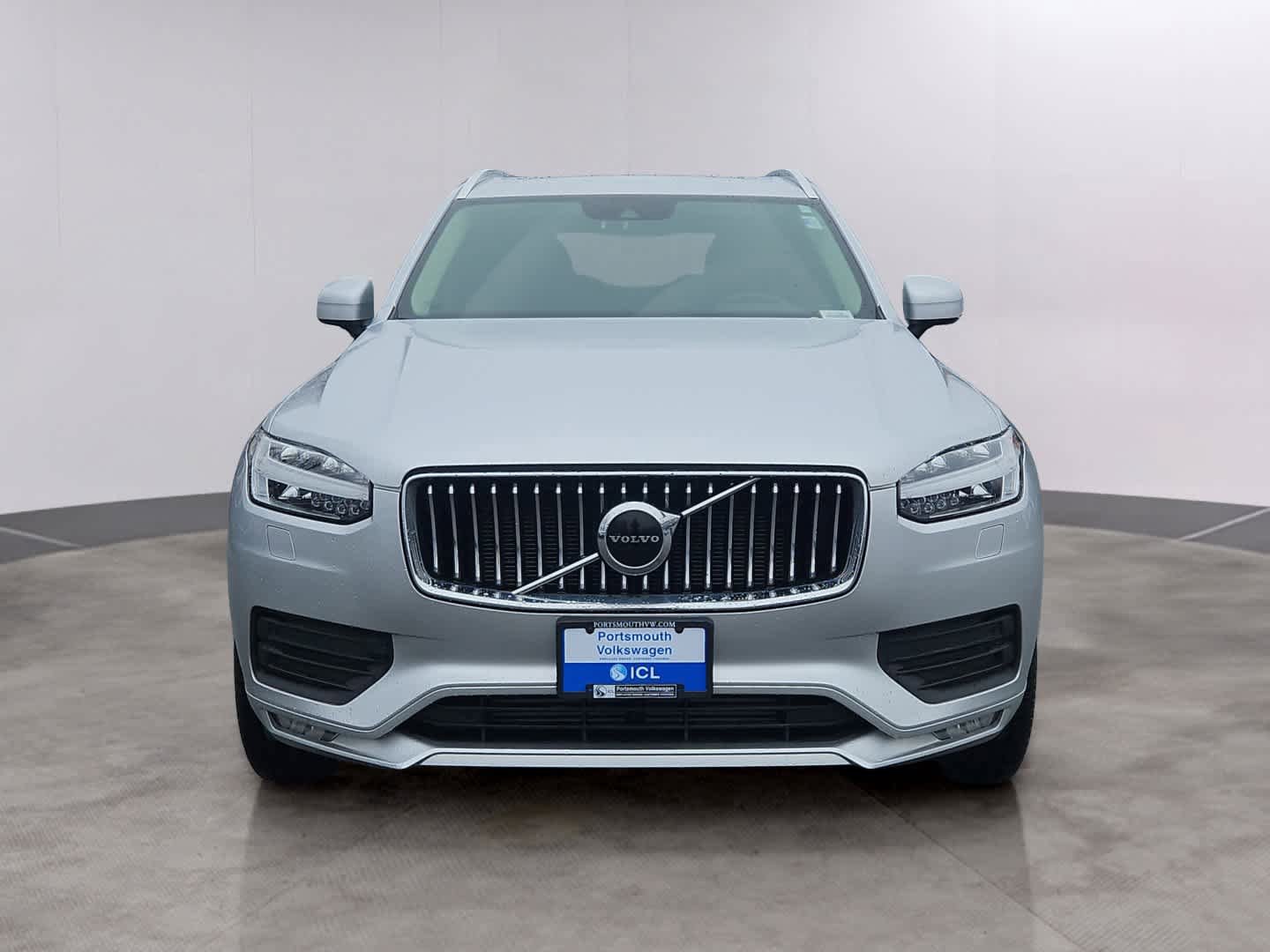 Used 2021 Volvo XC90 T6 Momentum w/ Climate Package AWD/4WD image 2