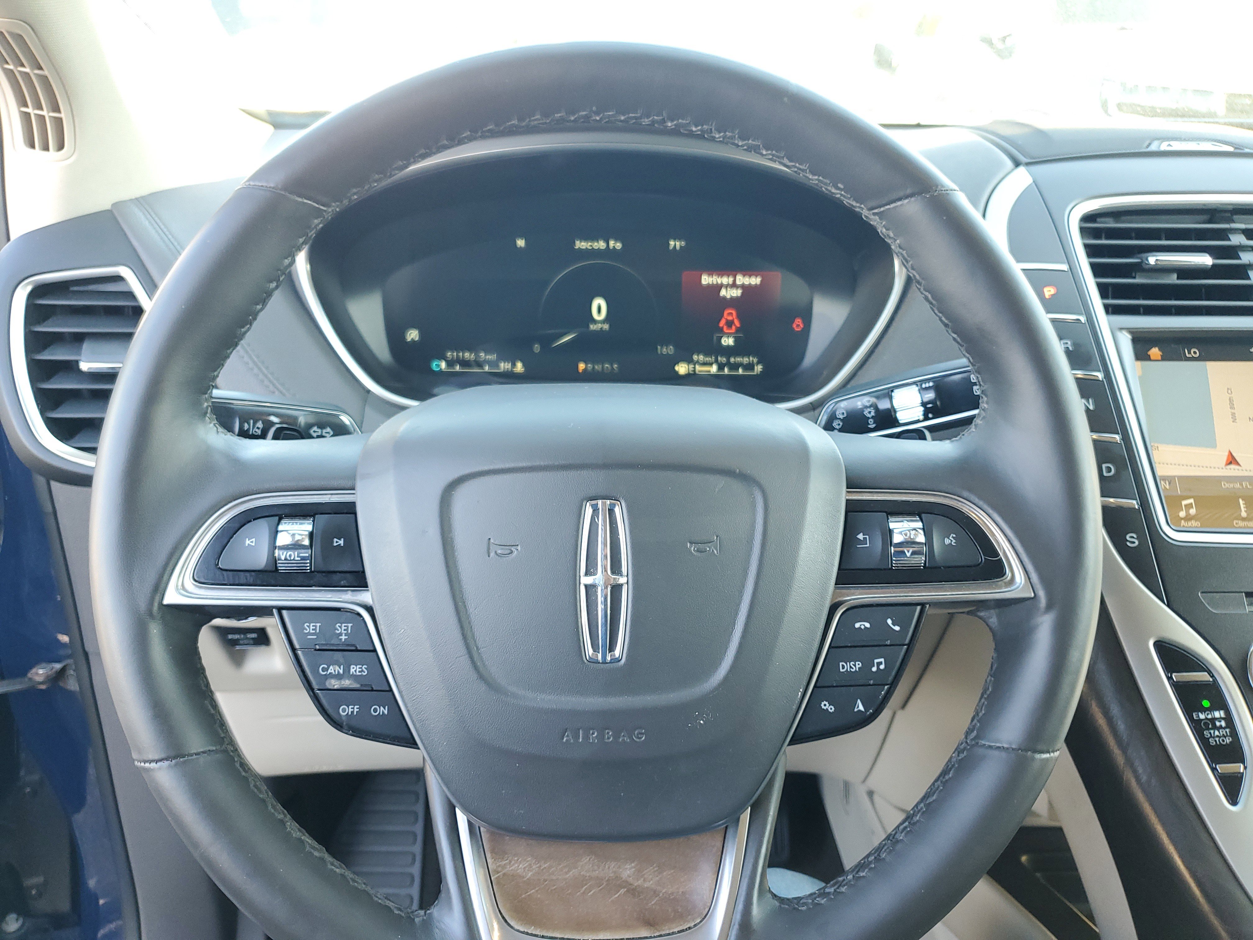 Certified 2019 Lincoln Nautilus Reserve image 18