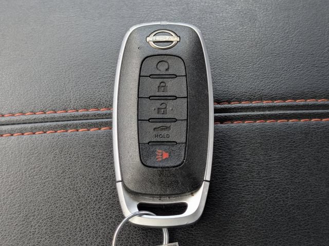 Used 2025 Nissan Sentra SR w/ SR Premium Package FWD image 37