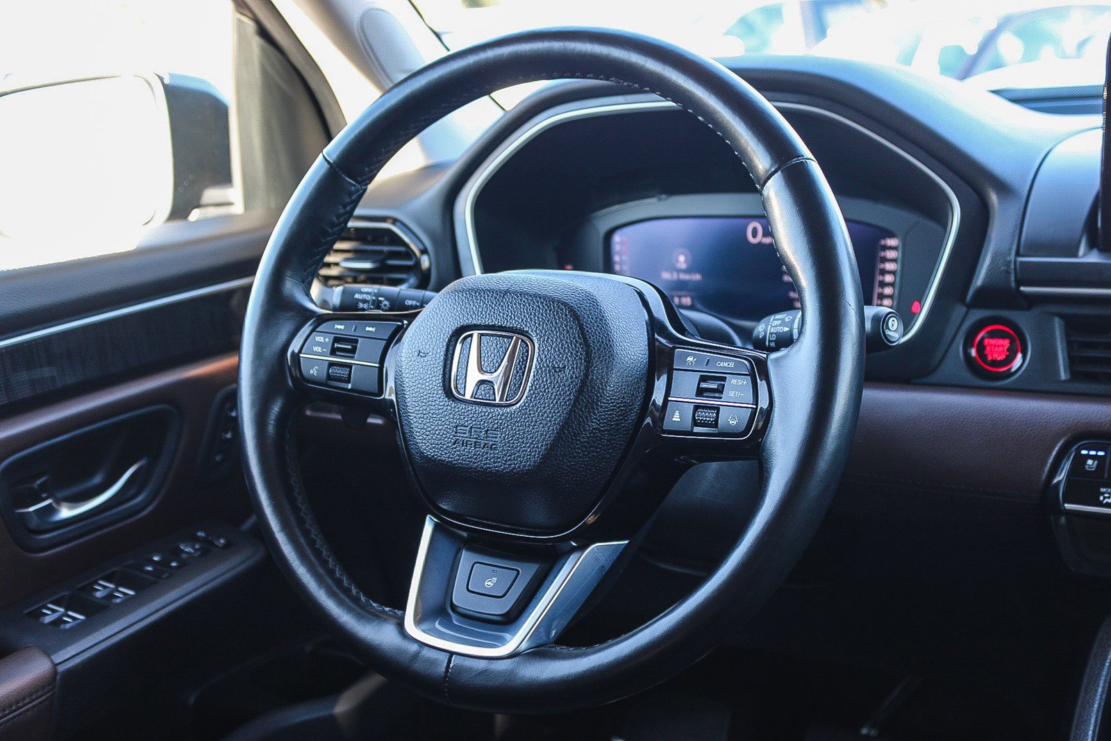 Used 2023 Honda Pilot Elite image 16
