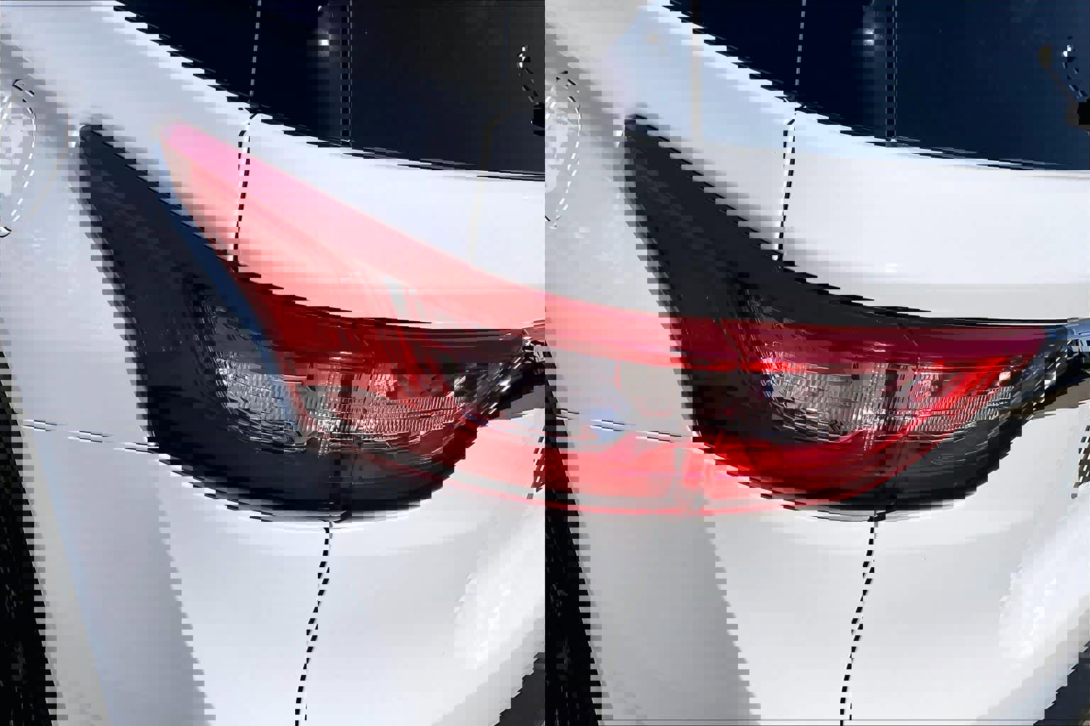 Used 2020 Chevrolet Traverse LS image 28