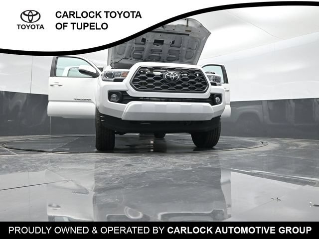 Used 2022 Toyota Tacoma TRD Sport AWD/4WD image 39