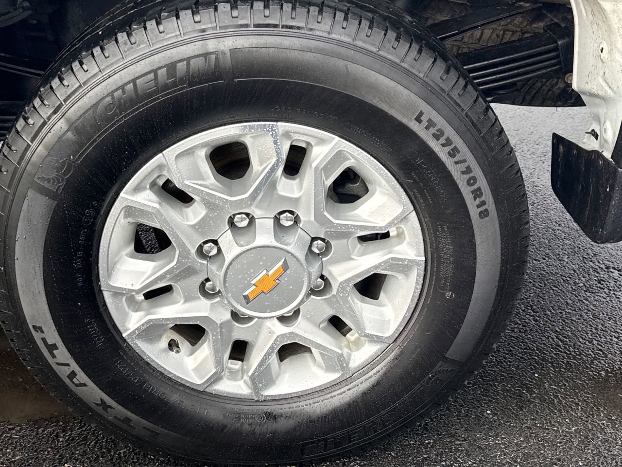 Used 2024 Chevrolet Silverado 3500 LT image 11