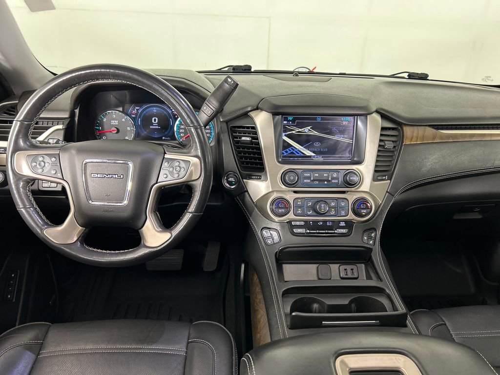 Used 2018 GMC Yukon Denali w/ Denali Ultimate Package image 19