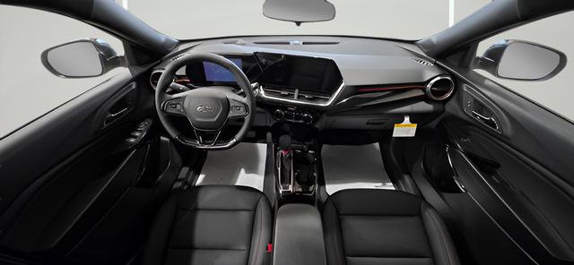 New 2026 Chevrolet Trax RS w/ Sunroof Package image 29