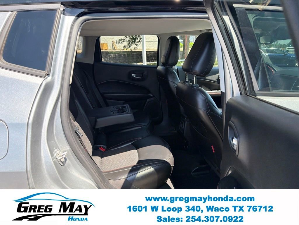 Used 2020 Jeep Compass Trailhawk AWD/4WD image 26
