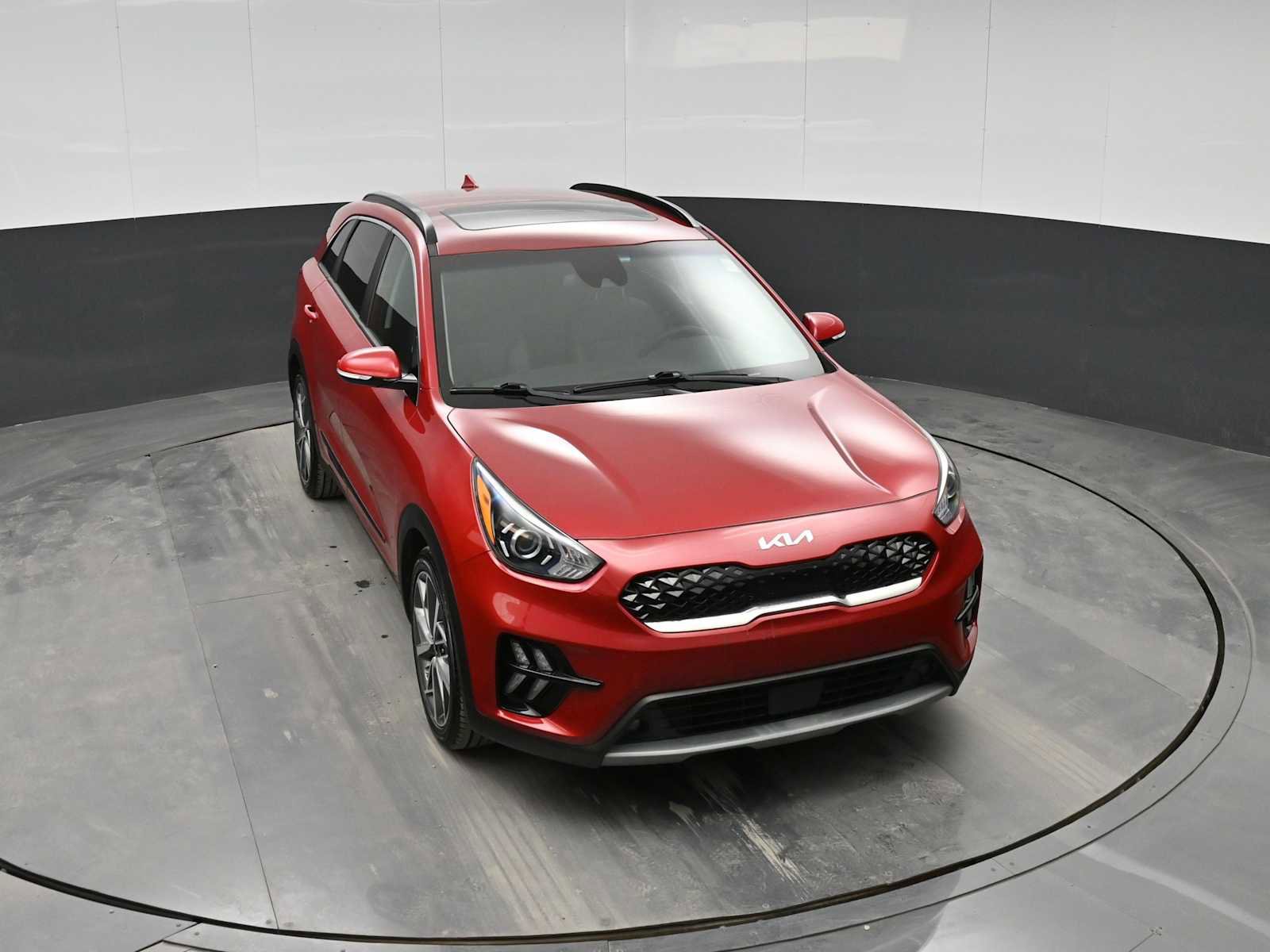 Used 2022 Kia Niro Touring Special Edition image 22