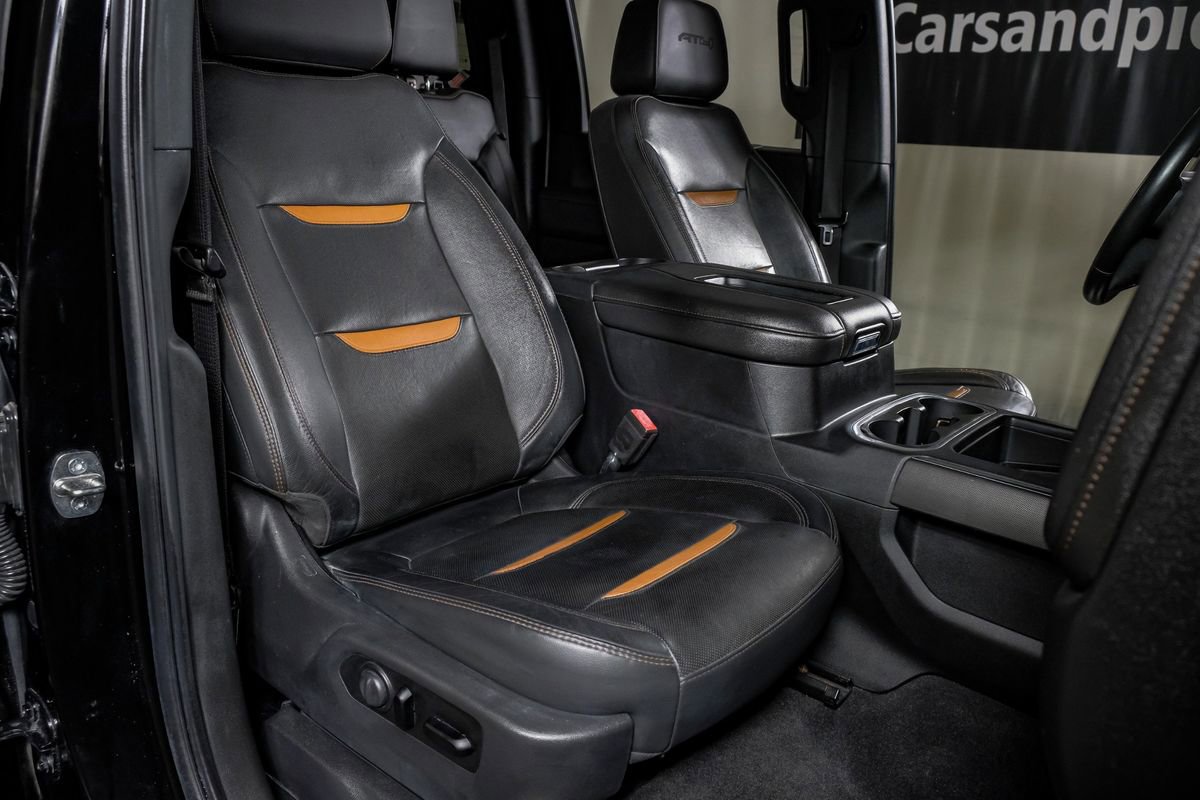 Used 2020 GMC Sierra 3500 AT4 w/ AT4 Premium Package image 32