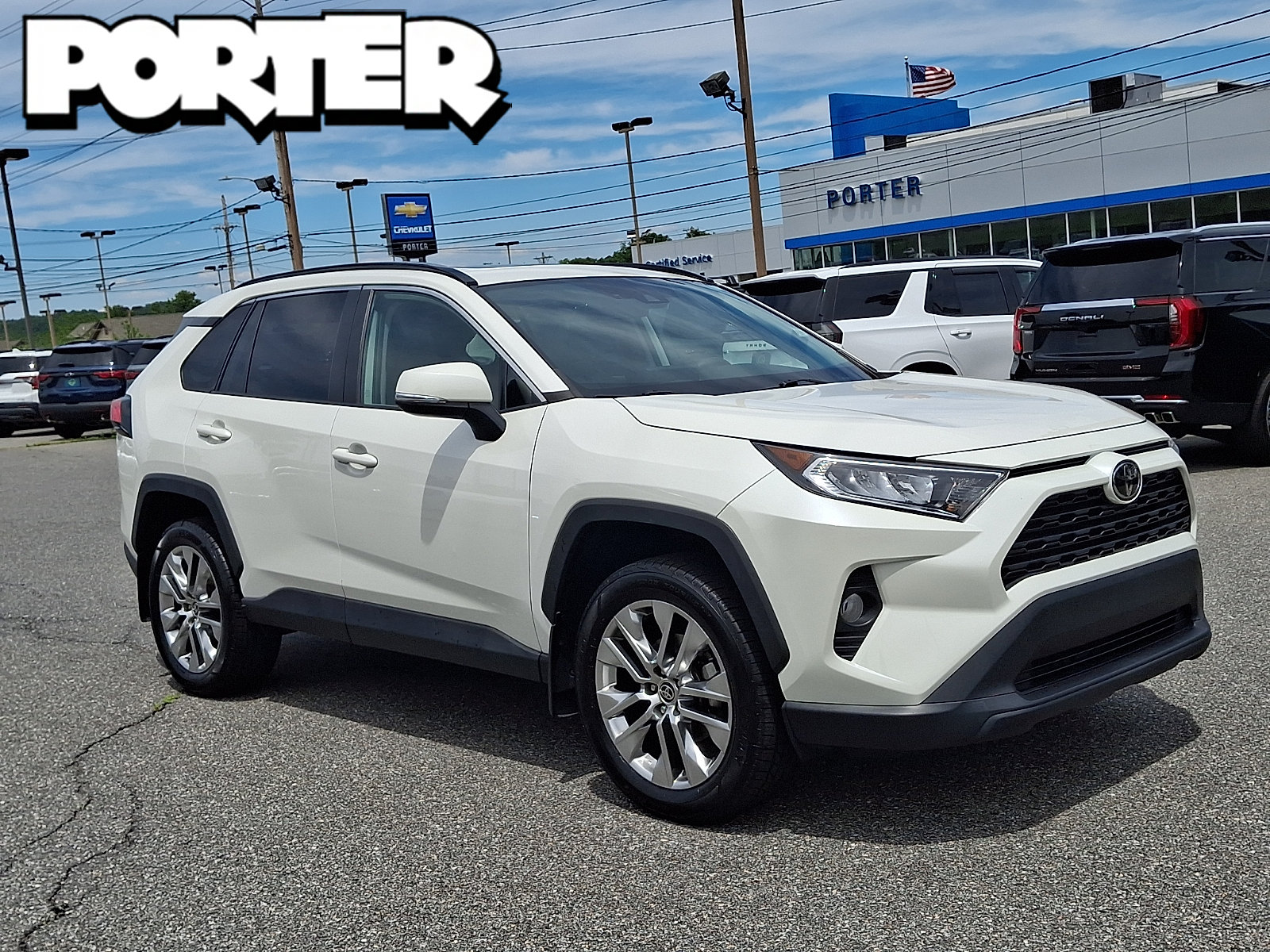 Used 2021 Toyota RAV4 XLE Premium AWD/4WD image 1